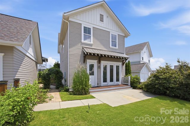 743 Waterscape Court, Rock Hill, SC 29730