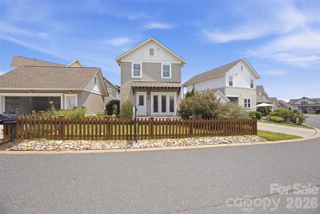 743 Waterscape Court, Rock Hill, SC 29730