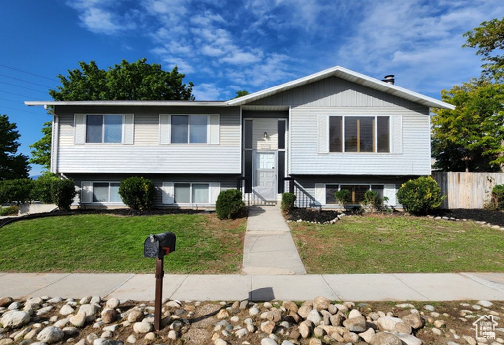 1597 E PAULISTA WAY, Sandy, UT 84093
