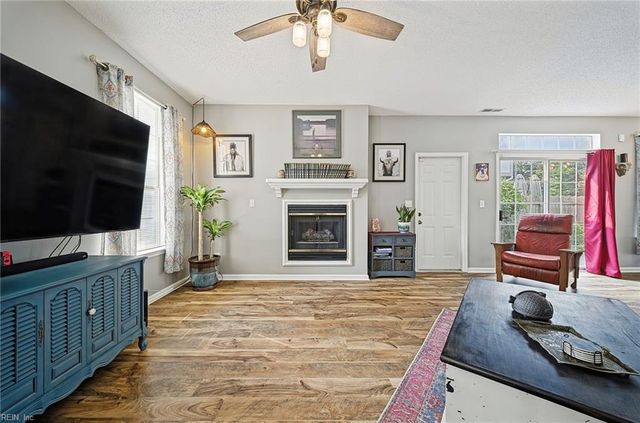 4524 Kidder DR, Virginia Beach, VA 23462