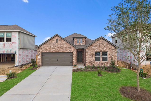 3526 Cardinal Pointe Drive, Angleton, TX 77515