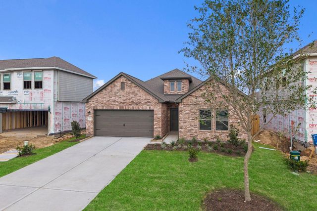 3526 Cardinal Pointe Drive, Angleton, TX 77515