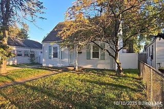 1405 Randolph Street, South Bend, IN 46613