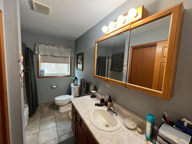 16236 305th Avenue, Detroit Lakes, MN 56501