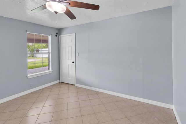 16023 Ridlon Street, Channelview, TX 77530