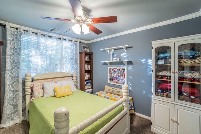 1620 Creekside Drive, Corinth, TX 76210