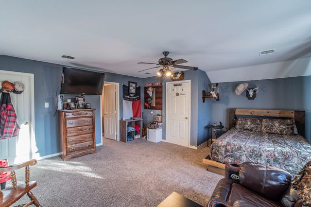 1620 Creekside Drive, Corinth, TX 76210