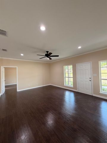 12421 Star Village Lane, Winona, TX 75792