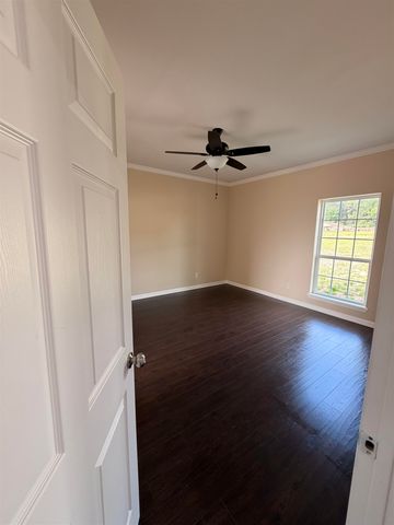 12421 Star Village Lane, Winona, TX 75792