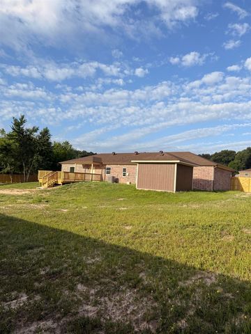 12421 Star Village Lane, Winona, TX 75792