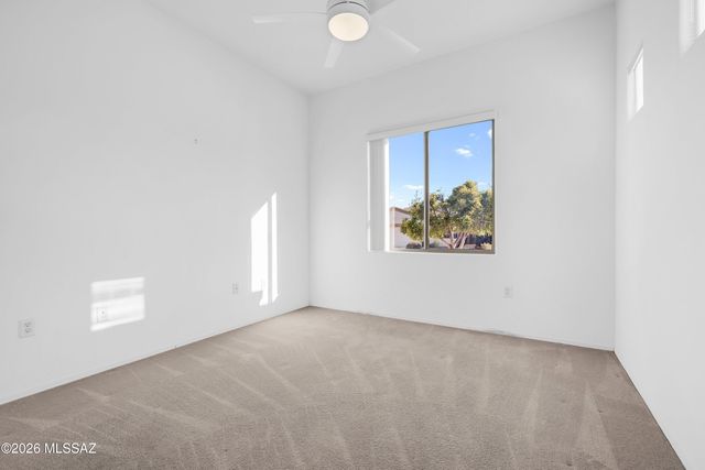 1012 W Mountain Stone Drive, Green Valley, AZ 85614