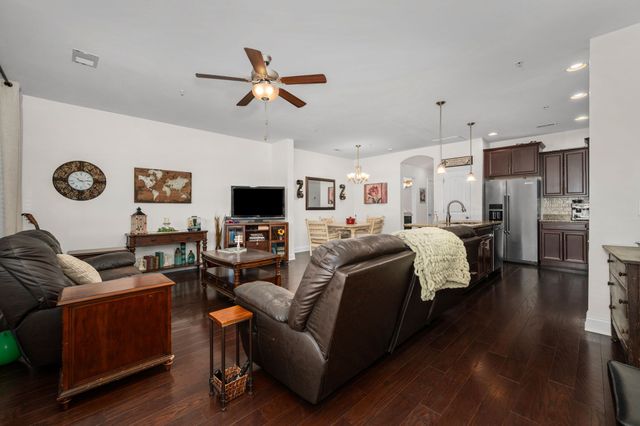 333 Coronado Pvt Cir, Hendersonville, TN 37075