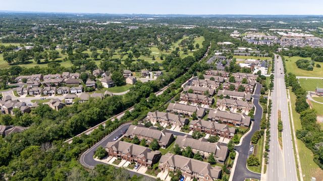333 Coronado Pvt Cir, Hendersonville, TN 37075