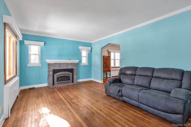 78-14 220th Place, Oakland Gardens, NY 11364