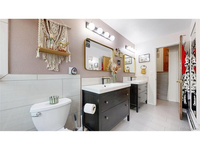 1038 Lamar St B, Lakewood, CO 80214