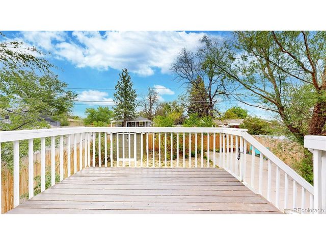 1038 Lamar St B, Lakewood, CO 80214