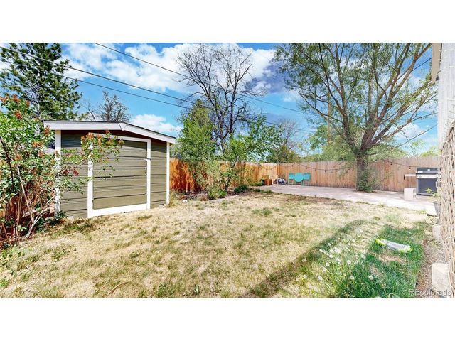 1038 Lamar St B, Lakewood, CO 80214