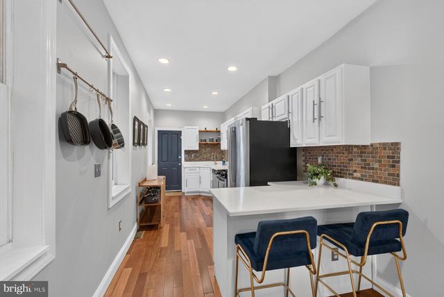 830 S LUZERNE AVE, Baltimore, MD 21224