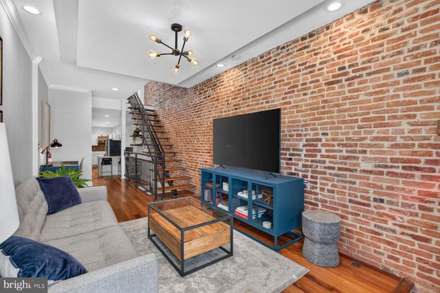 830 S LUZERNE AVE, Baltimore, MD 21224