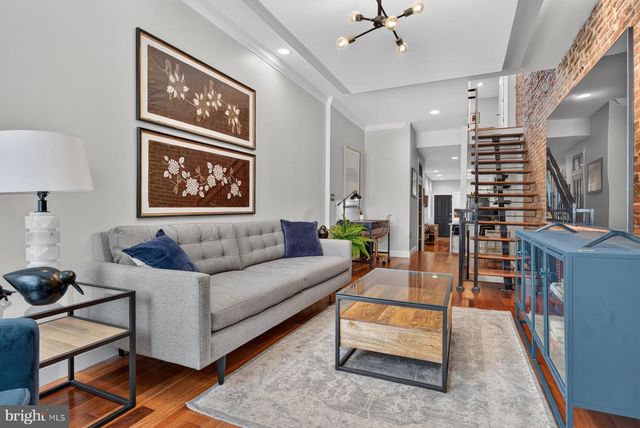 830 S LUZERNE AVE, Baltimore, MD 21224