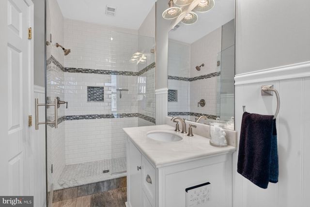 830 S LUZERNE AVE, Baltimore, MD 21224