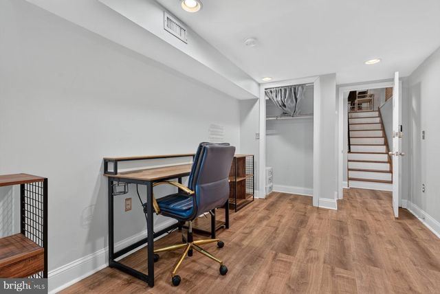 830 S LUZERNE AVE, Baltimore, MD 21224