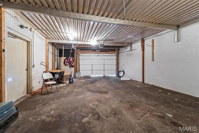 909 & 911 Milton Road, Alton, IL 62002