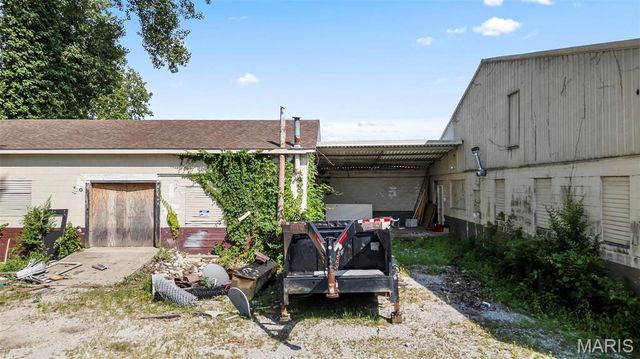 909 & 911 Milton Road, Alton, IL 62002