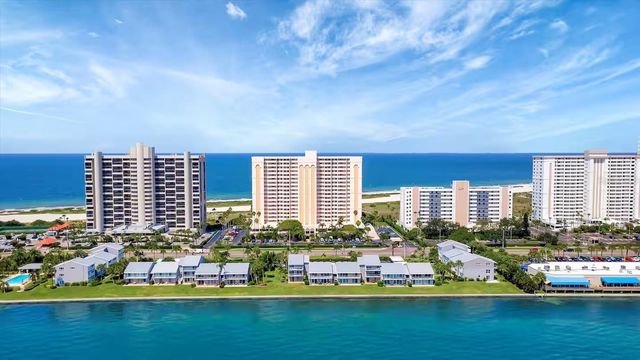 1270 GULF BOULEVARD 701, Clearwater Beach, FL 33767