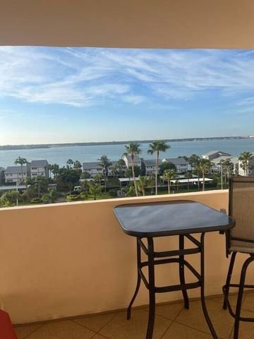 1270 GULF BOULEVARD 701, Clearwater Beach, FL 33767