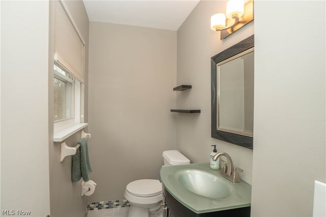 1423 Copley Meadows Drive, Copley, OH 44321