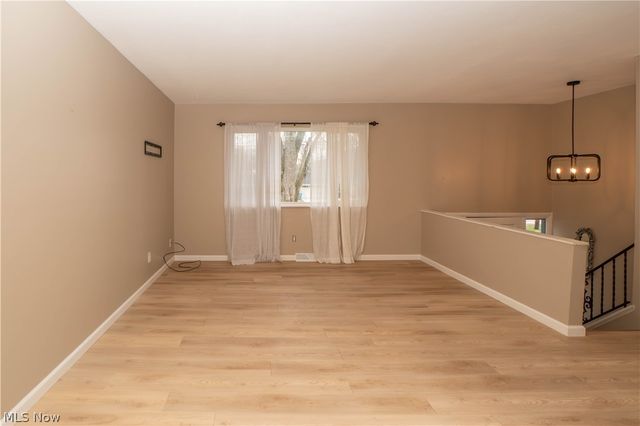 1423 Copley Meadows Drive, Copley, OH 44321