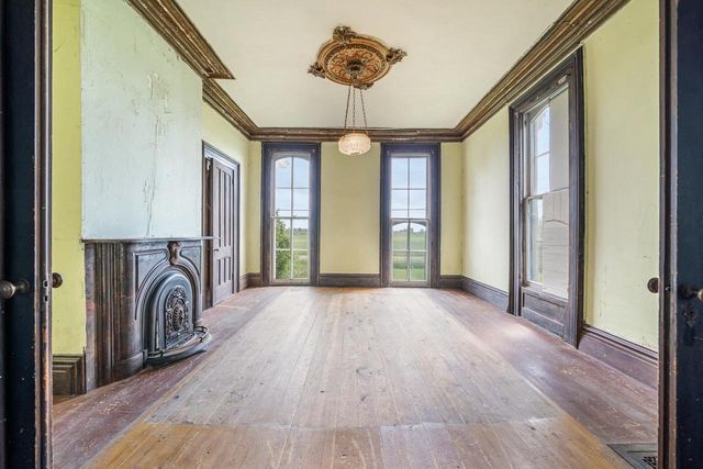 4760 STATE RD 91, Oshkosh, WI 54904