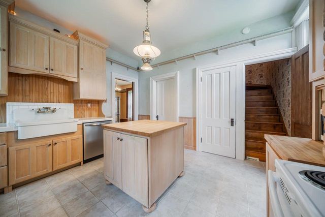 4760 STATE RD 91, Oshkosh, WI 54904