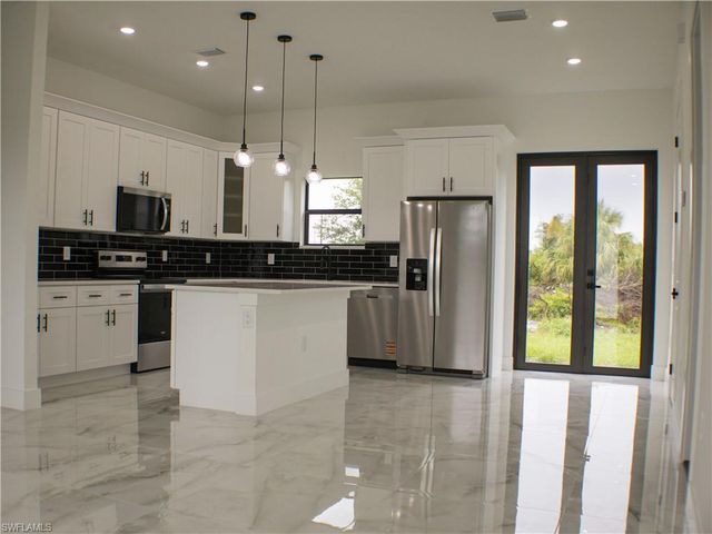 761 Bell BLVD S, Lehigh Acres, FL 33974