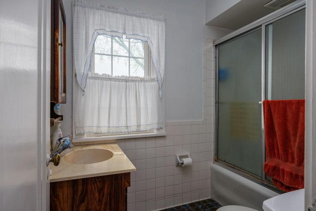 7312 5th AVENUE, Kenosha, WI 53143