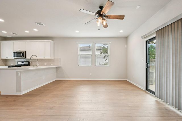 1745 Artesian Springs XING, Leander, TX 78641