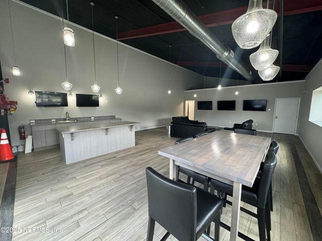 757 ST JOHNS BLUFF Road N, 216, Jacksonville, FL 32225