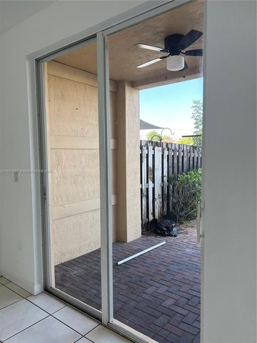 11541 NW 68th Ter 11541, Doral, FL 33178