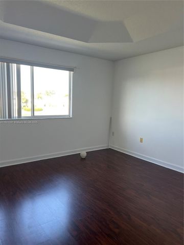 11541 NW 68th Ter 11541, Doral, FL 33178