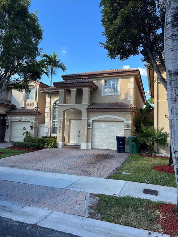 11541 NW 68th Ter 11541, Doral, FL 33178