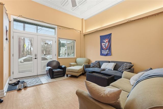 116 S 17th St, South Side, PA 15203