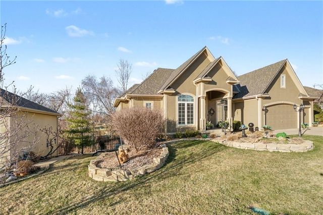 23518 W 72nd Terrace, Shawnee, KS 66227
