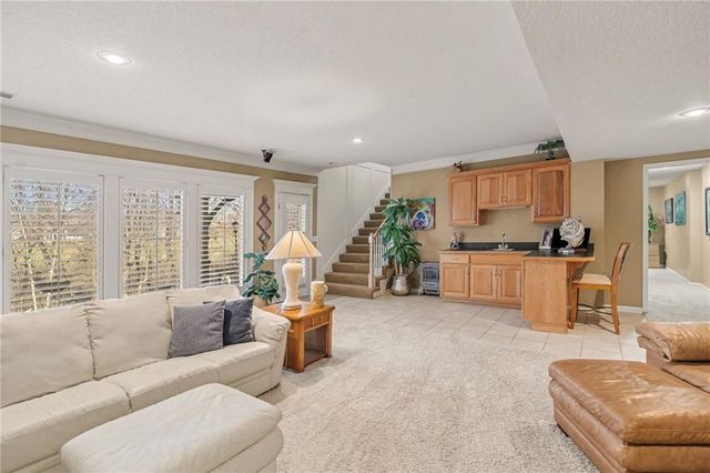 23518 W 72nd Terrace, Shawnee, KS 66227