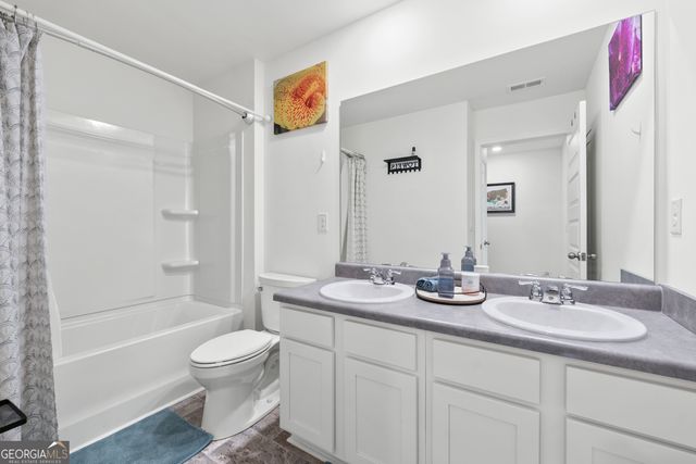 221 Sullivan Street, Hampton, GA 30228