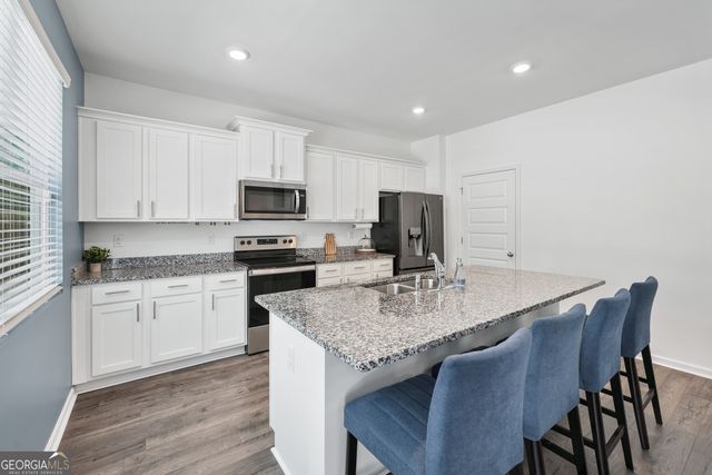 221 Sullivan Street, Hampton, GA 30228