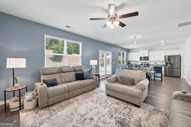 221 Sullivan Street, Hampton, GA 30228