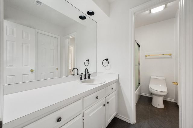2801 Knotted Oaks Trail, Arlington, TX 76006