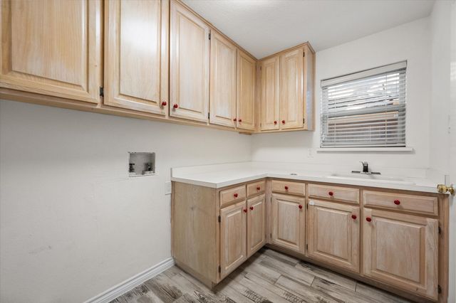 2801 Knotted Oaks Trail, Arlington, TX 76006