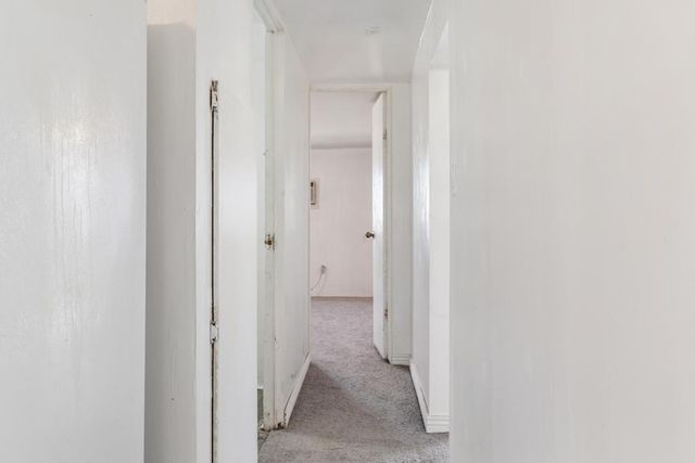 1270 Agate Avenue, Bullhead City, AZ 86442